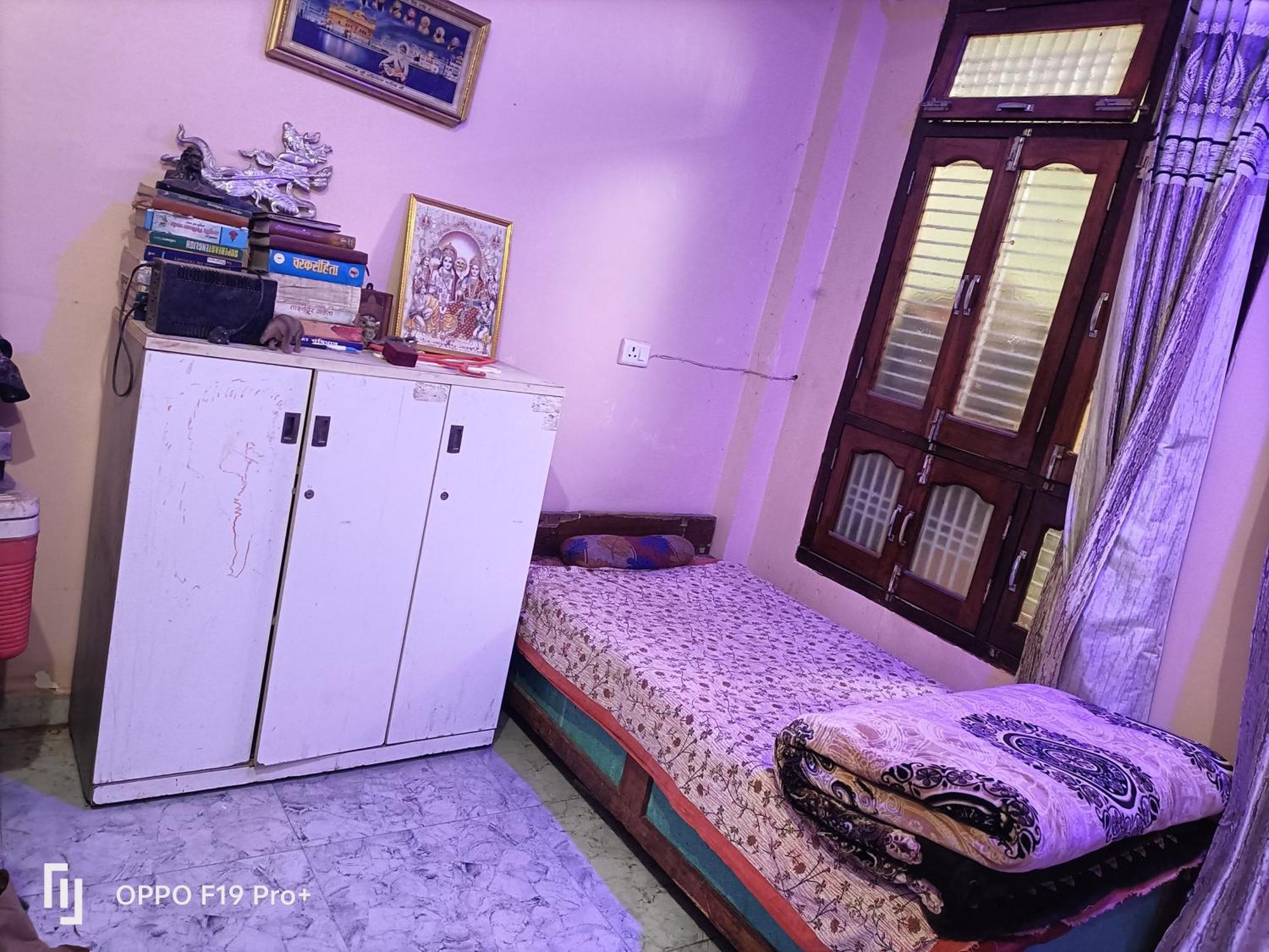 Shri Ram Sharnam Hotel Ayodhya Buitenkant foto